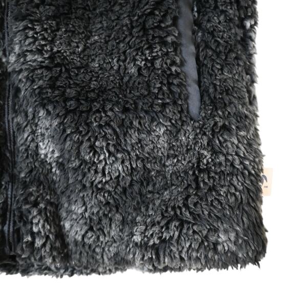 Simply Southern Womens S Faux Fur Sherpa Sleeveless Vest - Picture 6 of 10